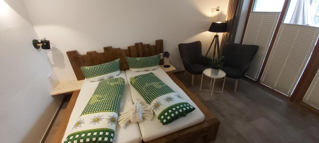 Zugspitzchalets Biberwier Esterno foto