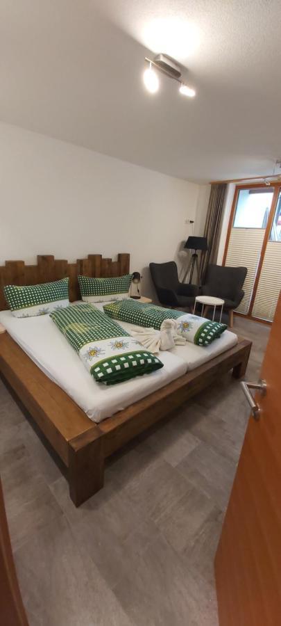 Zugspitzchalets Biberwier Esterno foto
