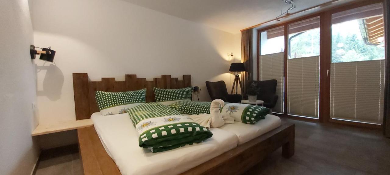Zugspitzchalets Biberwier Esterno foto